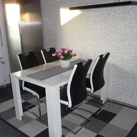 Mit Hund By Interhome * 博登韦德